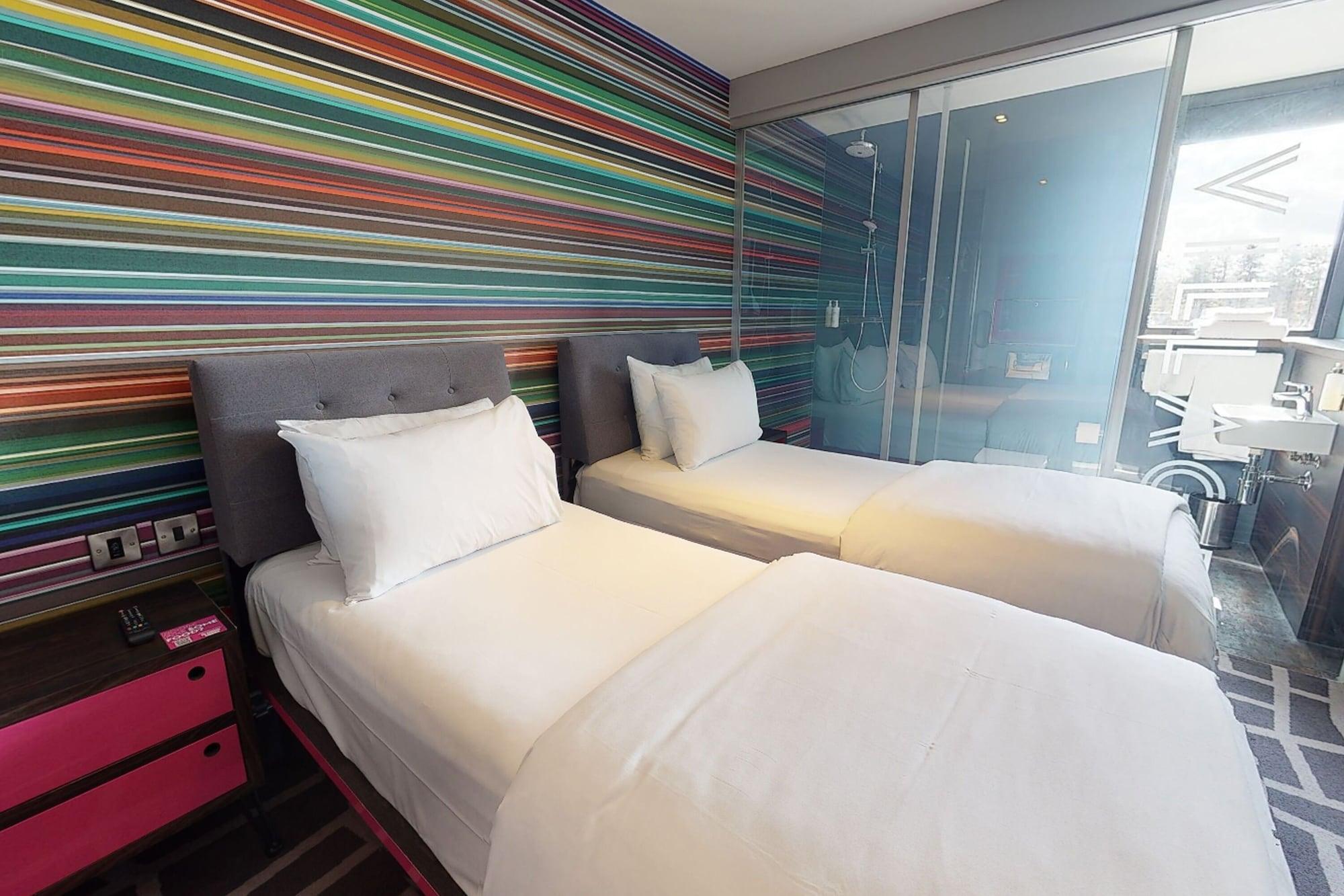 วิลเลจ โฮเต็ล พอร์ตสมัท Hotel พอร์ตสมัธ ภายนอก รูปภาพ